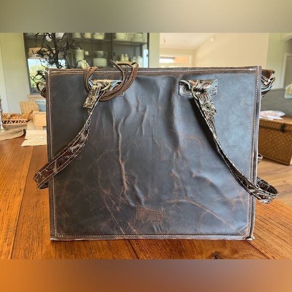 Elegant Brown Patterned Women's Bag - Picture 10 of 14